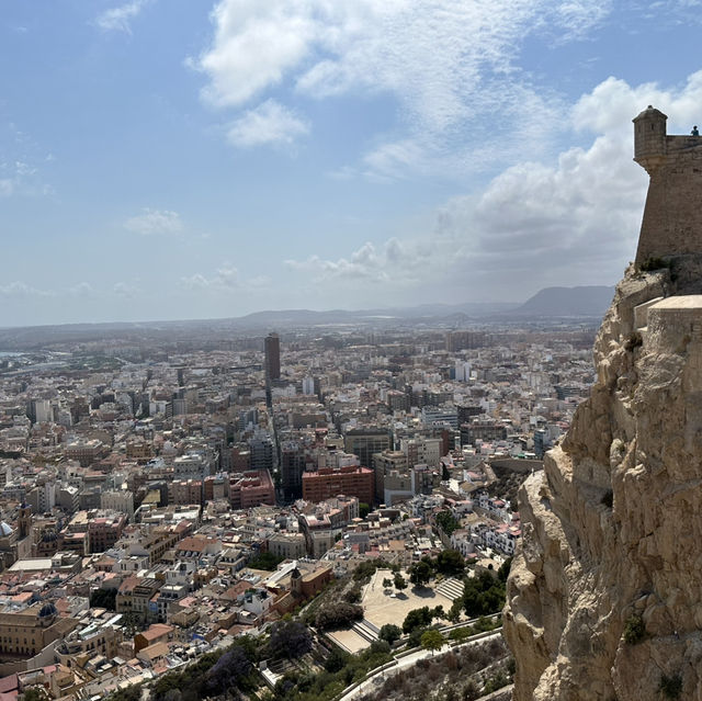📍Alicante, Spain 🇪🇸 