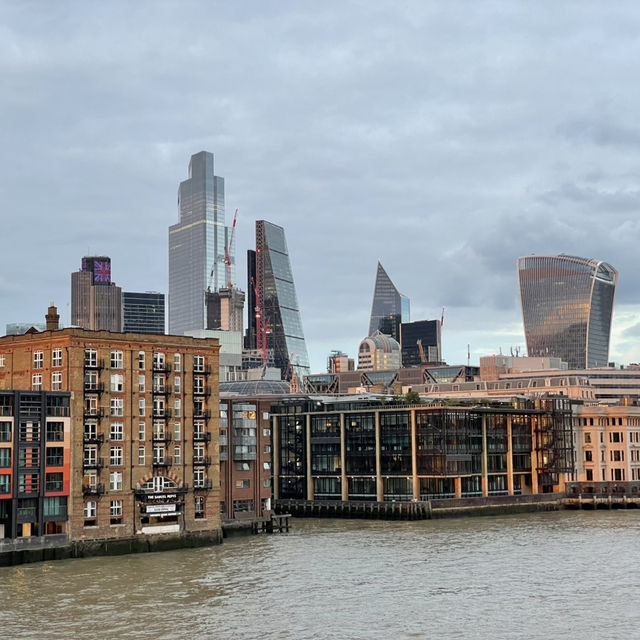 🌉✨ London’s Thames & South Bank: Where the City Dances with the River