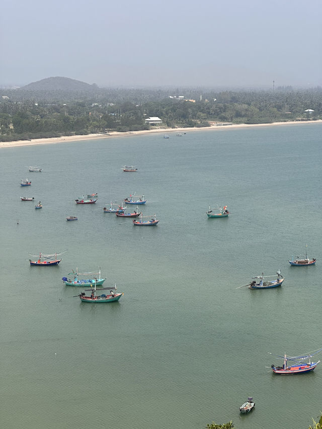 Reclining Buddha cave and stunning view to the bay