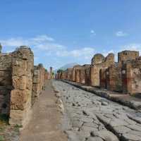 My favorite route: Naples - Ercolano - Pompeii by train