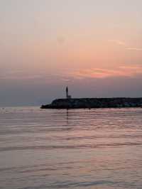 Mafana Zen Cafe if you are going to Six-Fours-Les-Plages