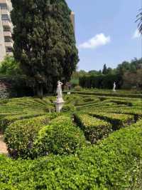 Valencia’s Secret Garden Escape 🌿✨