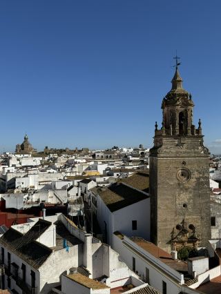 🇪🇸 อัญมณีที่ซ่อนเร้นในเมืองสีขาวใกล้กับเซบียา | คาร์โมนา ✨