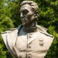 Memorial "Bratskiye Mogily" Park, Tashkent / 2025