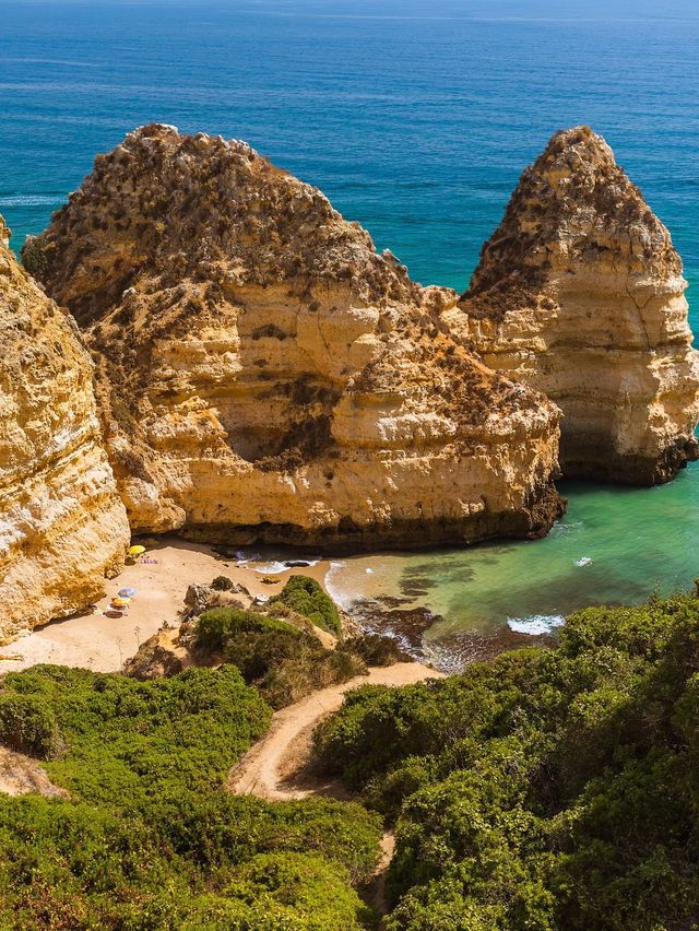 Portugal: Stop Thinking, Start Exploring! 🇵🇹🌟