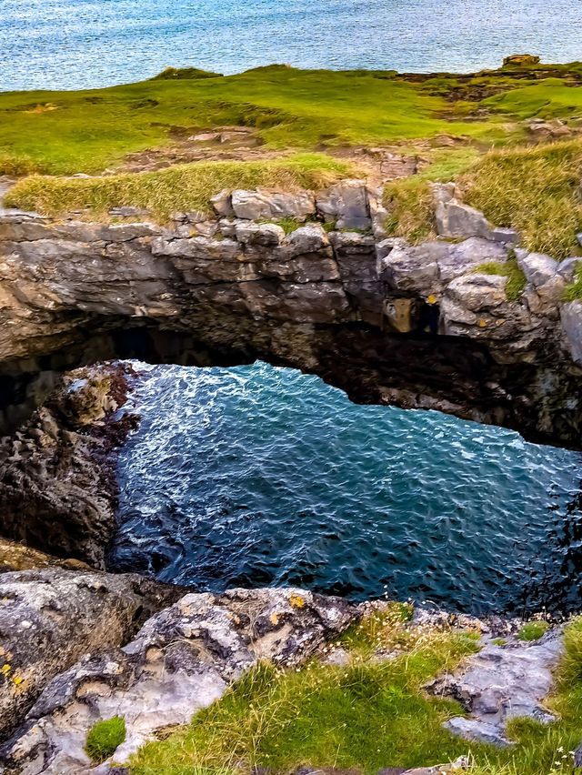 Wild Atlantic Way: Ireland's Untamed Beauty Unveiled 📍🌊