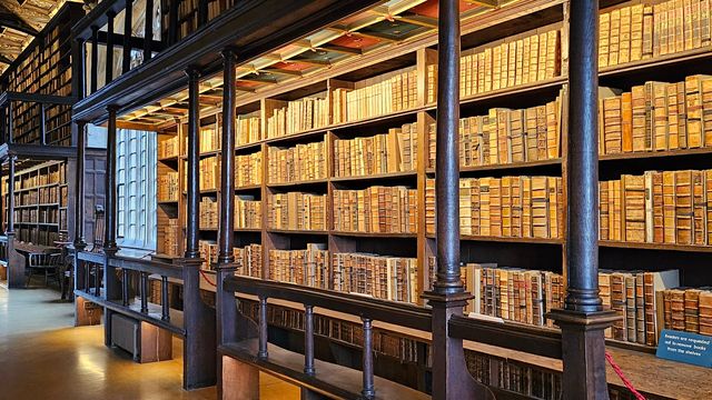牛津大學最古老的圖書館——Bodleian Library