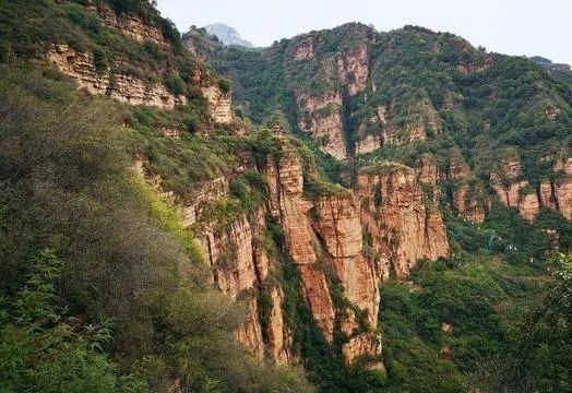 白雲深處迷峽蹤：邢台大峽谷