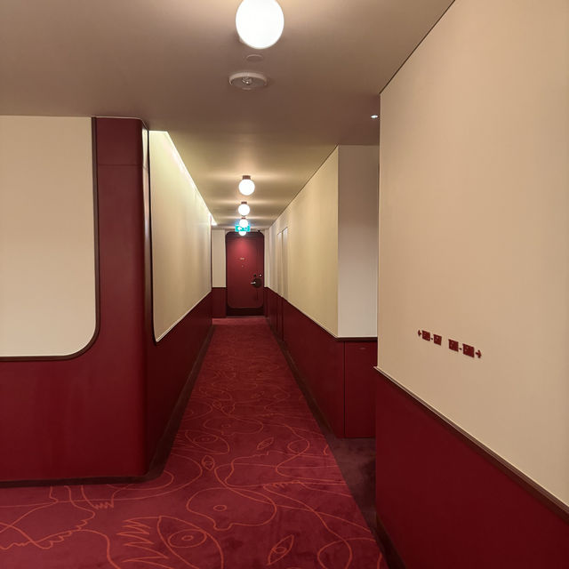 「The Standard」：曼谷CBD最高酒店，享受動感日夜景色