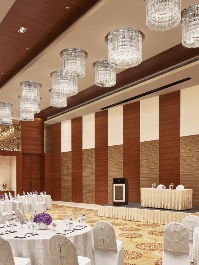 🌟 Amritsar's Finest: Luxe Comfort at Taj Swarna 🌟