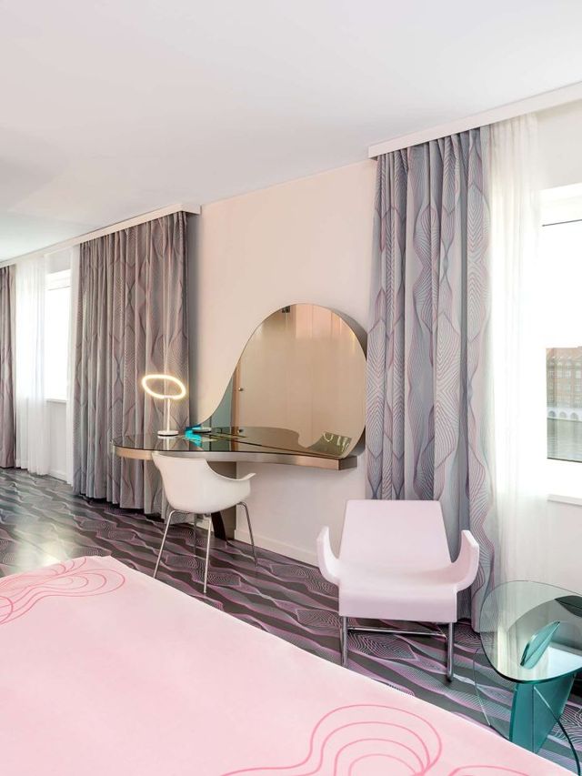 🎶 Berlin's Beat: Stay & Play at nhow 🎨🛏️