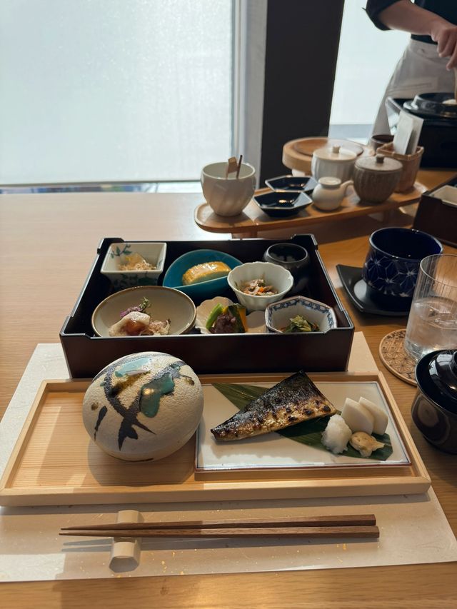 箱根秘境·強羅佳久溫泉酒店：雲端上的私湯仙境。