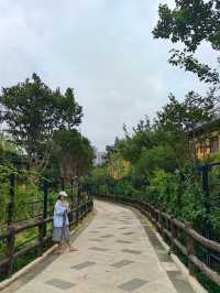 貴陽·西普陀寺 西普陀原名白雲寺， 始建於康熙六年（公元1667年），迄今三百餘年歷史。史載，臨濟。