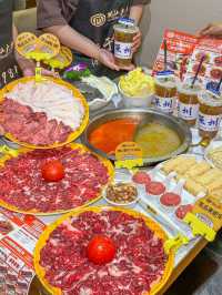 大目牛肉火鍋  好好玩。