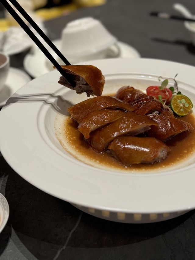 汕頭白天鵝酒店。