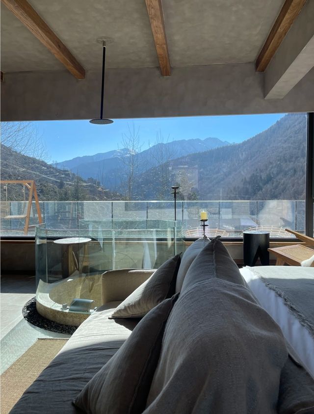 四姑娘山！很適合懶人旅遊的氛圍！
