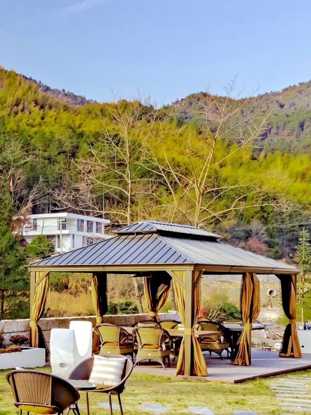 答應我來天柱山一定要住這裡，又大又便宜