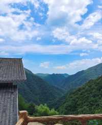 被譽為「楚天小九寨溝」～襄陽香水河風景區