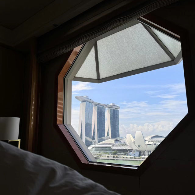 新加坡濱海灣麗思卡爾頓酒店 | 一眼萬年的夢幻旅居體驗