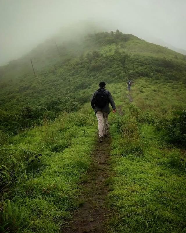 探秘伏爾岡山：挑戰自我，領略拉傑果德全景