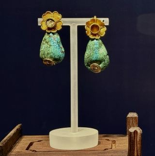 Dingzhou Museum에서 명나라와 청나라 시대의 정교한 보석으로 이루어진 눈부신 컬렉션