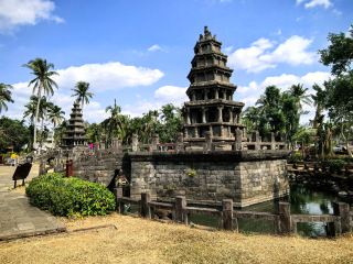 Hainan Trip—Meilang Twin Pagodas and Xianshou Nunnery