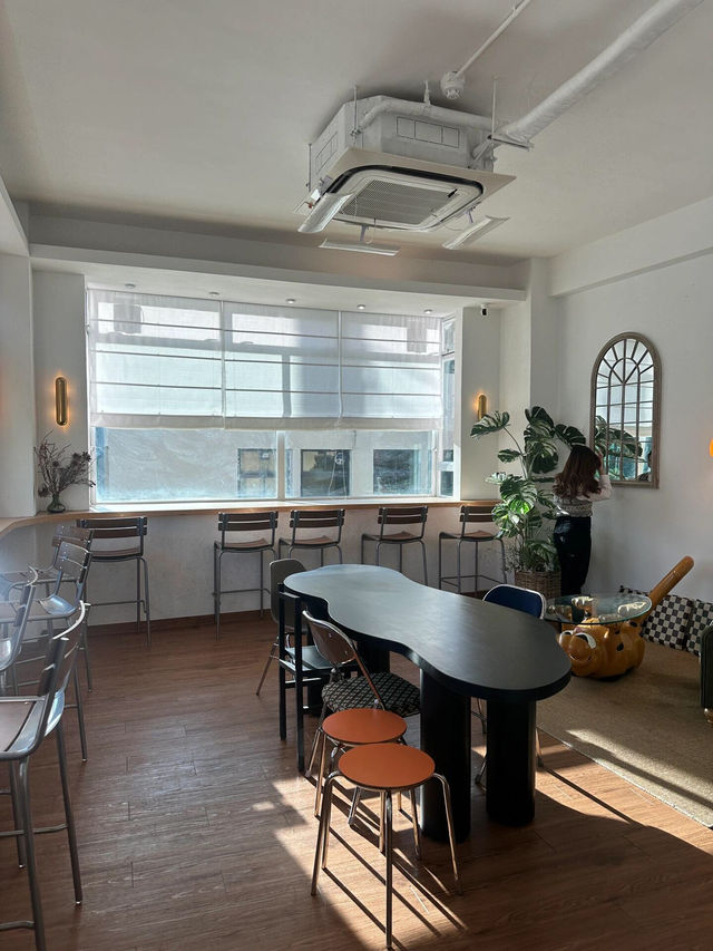 牛角包控必衝🥐 澳門這家獨棟cafe超驚喜