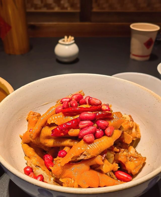 真朋友才會帶你來田小狗吃飯！