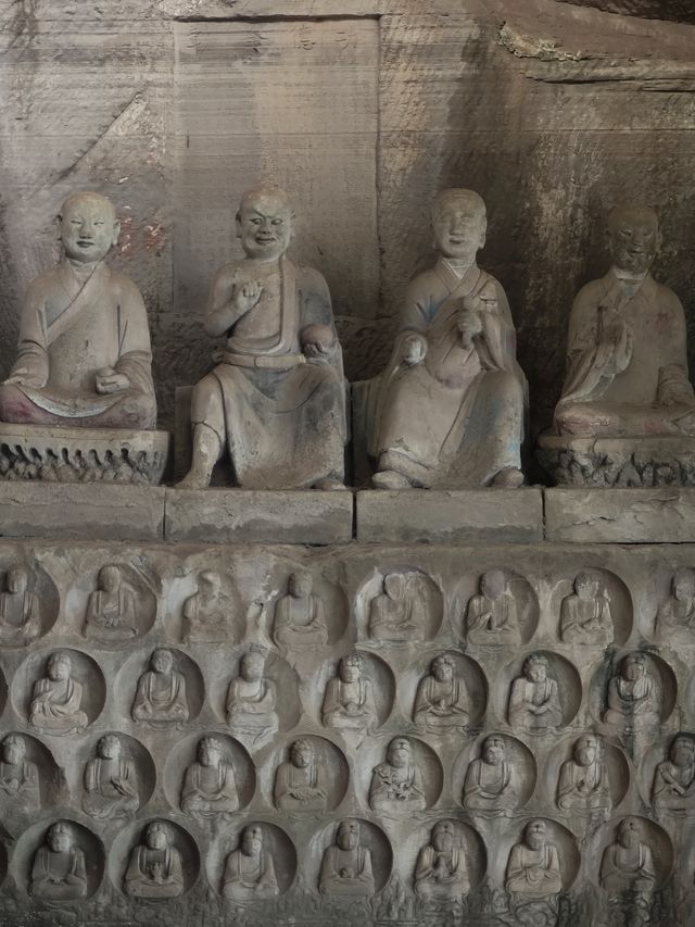 安岳毗盧寺 | 千年石刻秘境，藏著無人能解的「天書對聯」