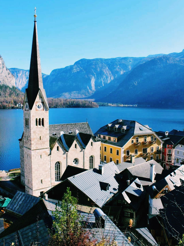 奧地利著名小鎮景點：哈爾斯塔特（hallstatt)，適合拍照打卡、週末閒暇度假地！ 