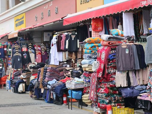 ✨ Discover the Heart of Xinjiang: From Bustling Bazaars to Snowy Peaks ✨