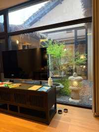 赤壁影途山居：山水間的隱逸之境