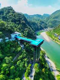 瞓喺雲海入面係咩體驗？天空之城竟然喺我床頭！
