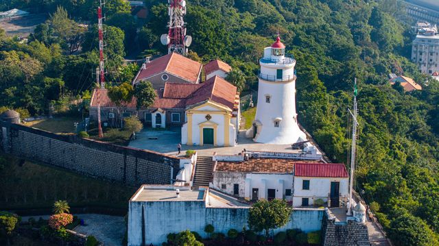 澳門48h暴走攻略半城煙火半城奢，吃拍玩住全包了！