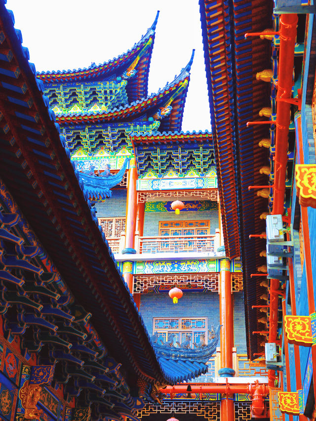 深圳這個三角梅盛開的海邊古寺，意境太美！