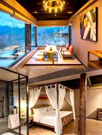 九寨溝住對了！雲裳民宿，推窗就是雪山海子