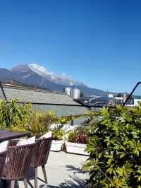 雪山窗景民宿躺平指南