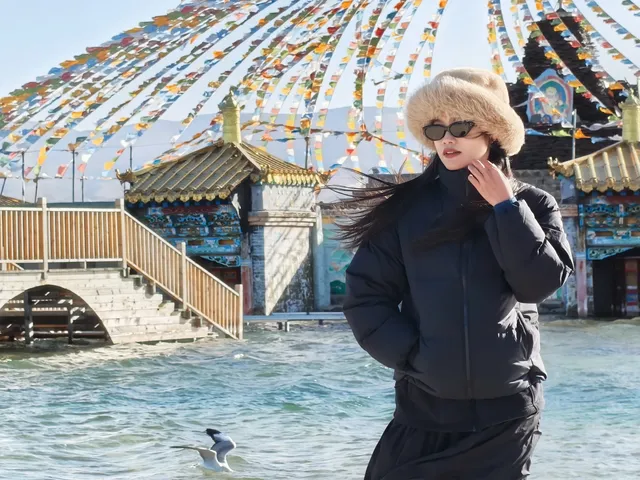 藍色跟青海湖更配! 藍色跟青海湖更配!