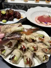 為了這扇窗…我還要來正弘城10000次。。。