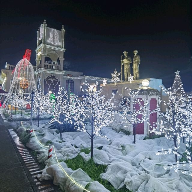 Christmas Village 🎄☃️❄️