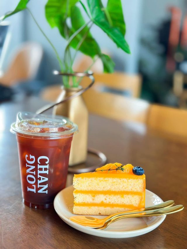 หลงจันท์ คาเฟ่  จันทบุรี 🥤🤍