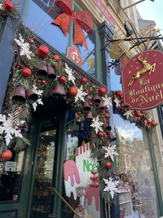 12월 25일에만 문을 닫는 크리스마스 마켓, “La Boutique de Noël de Québec”