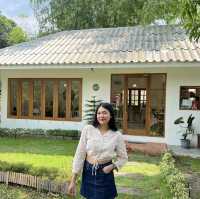 คาเฟ่สไตล์มินิมอลที่ "บ้านมีสวน" คาเฟ่