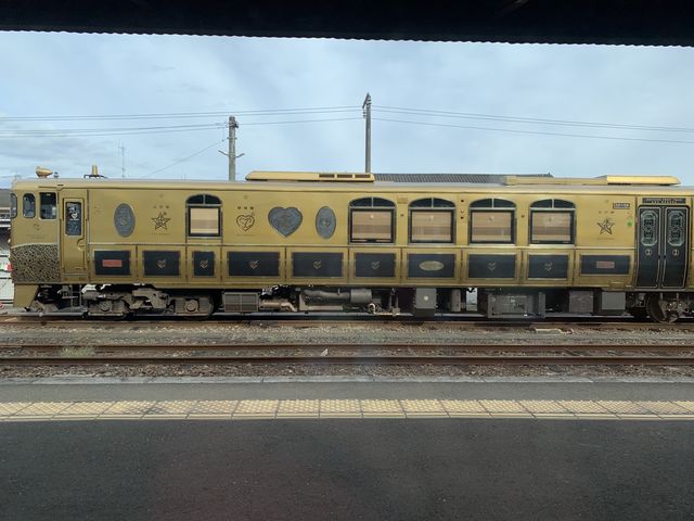 坐「由布院之森」列車暢遊九洲由布院