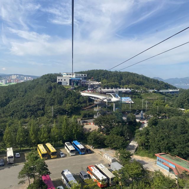 수려하기도 유명한 한려수도를 조망하는 케이블카, 통영 케이블카
