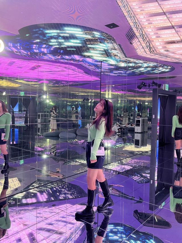 부산에서도 볼 수 있는 고퀼 미디어아트🎪
