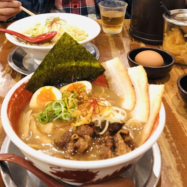 四國高松JR車站附近｜徳島ラーメン 麺王