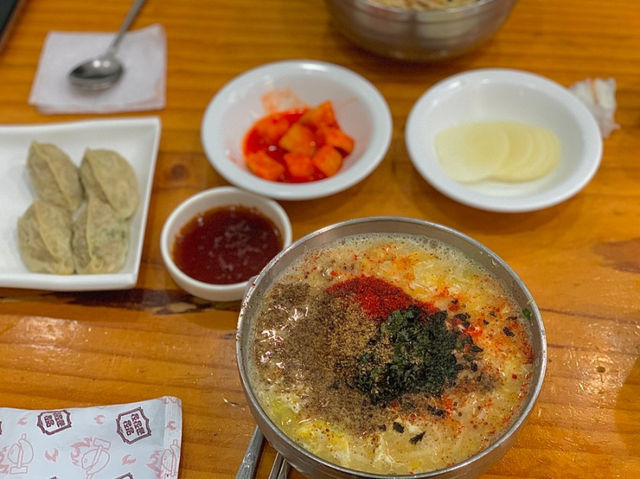 전주 필수맛집 “베테랑칼국수”🍜
