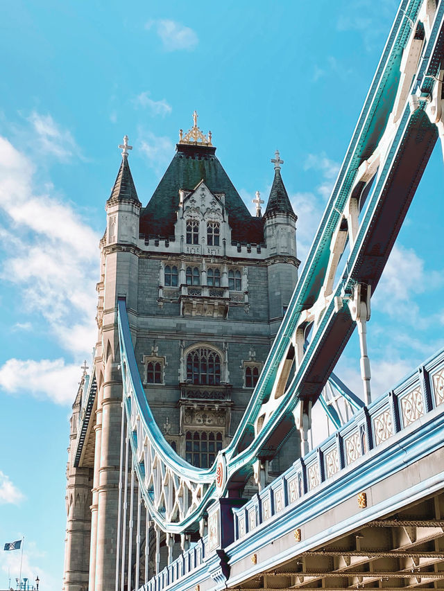 Tower Bridge - Londoners fave landmark 🇬🇧