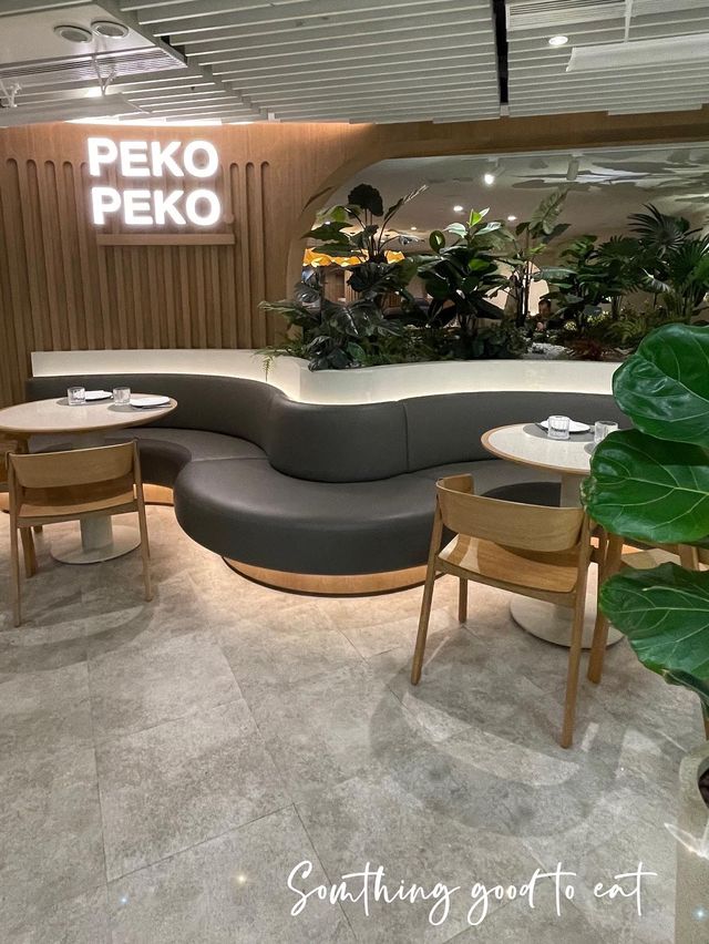 人氣洞穴餐廳
